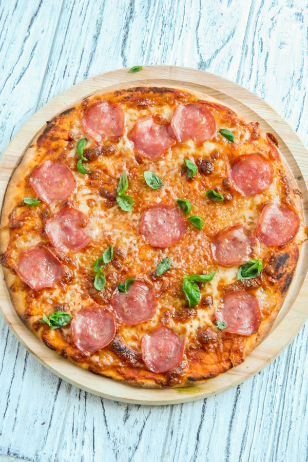 Classic Pepperoni Pizza Toppings