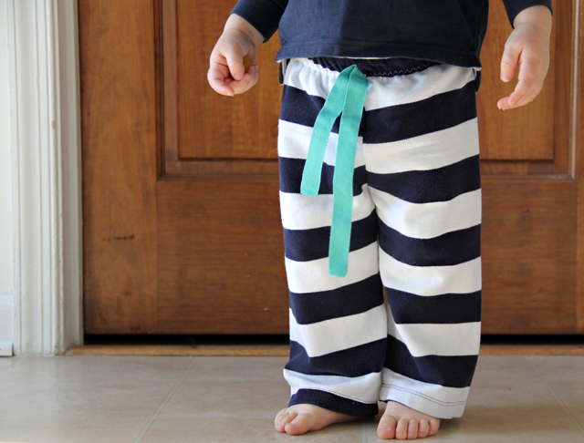 Easiest Baby Pants to Sew Ever