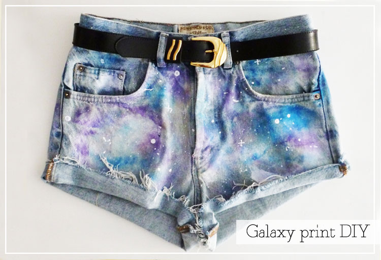 Brilliantly and Easy Galaxy Jeans DIY