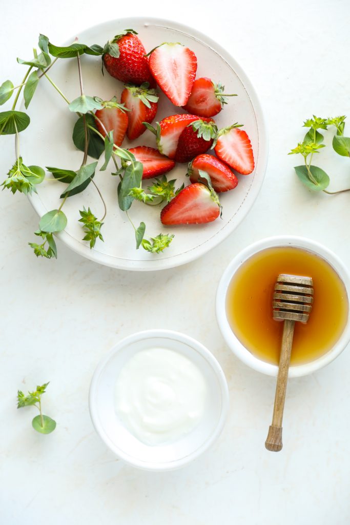 Strawberries and Yogurt Brightening Facial Mask