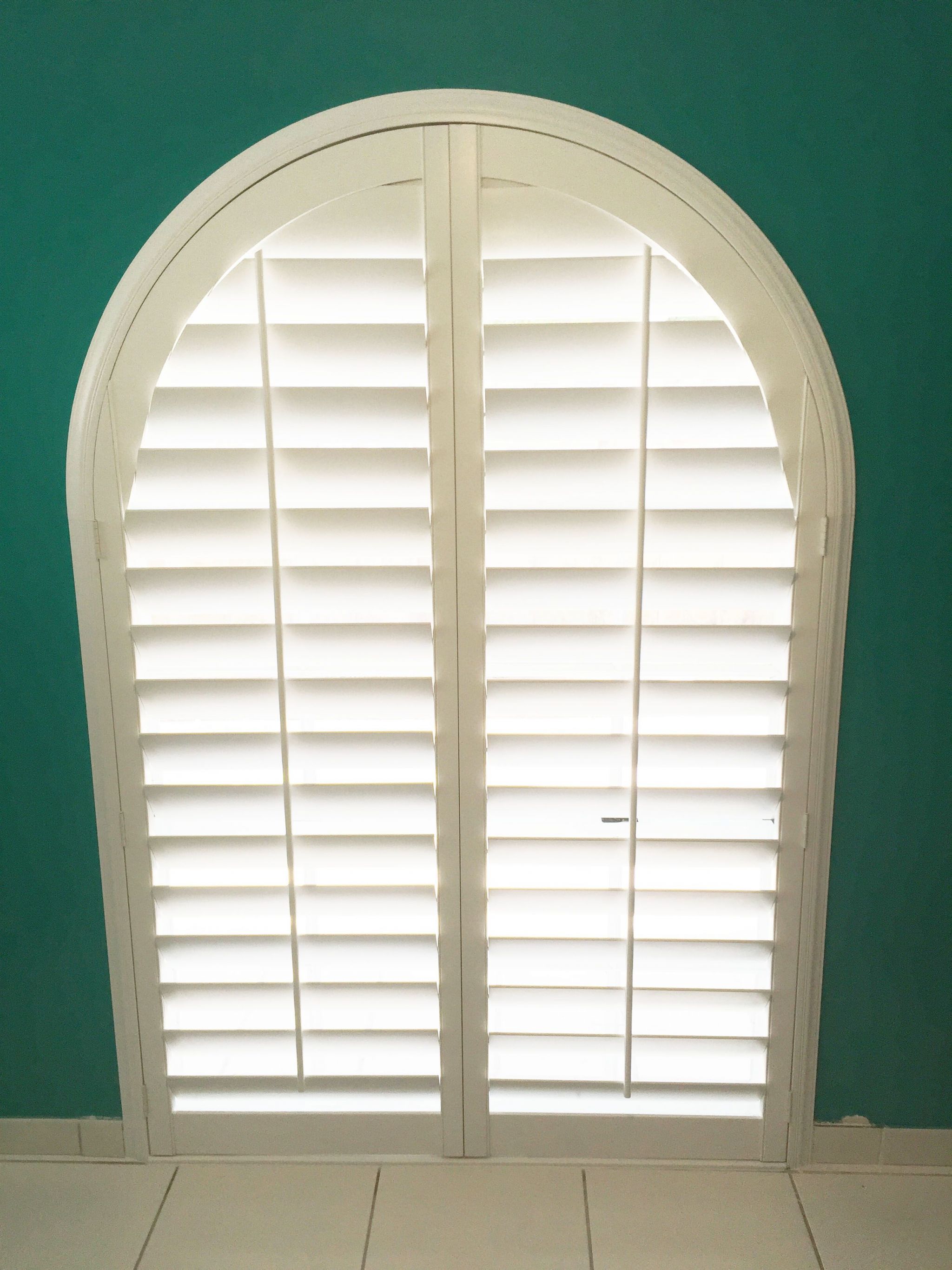 Arch Window Blinds Movable