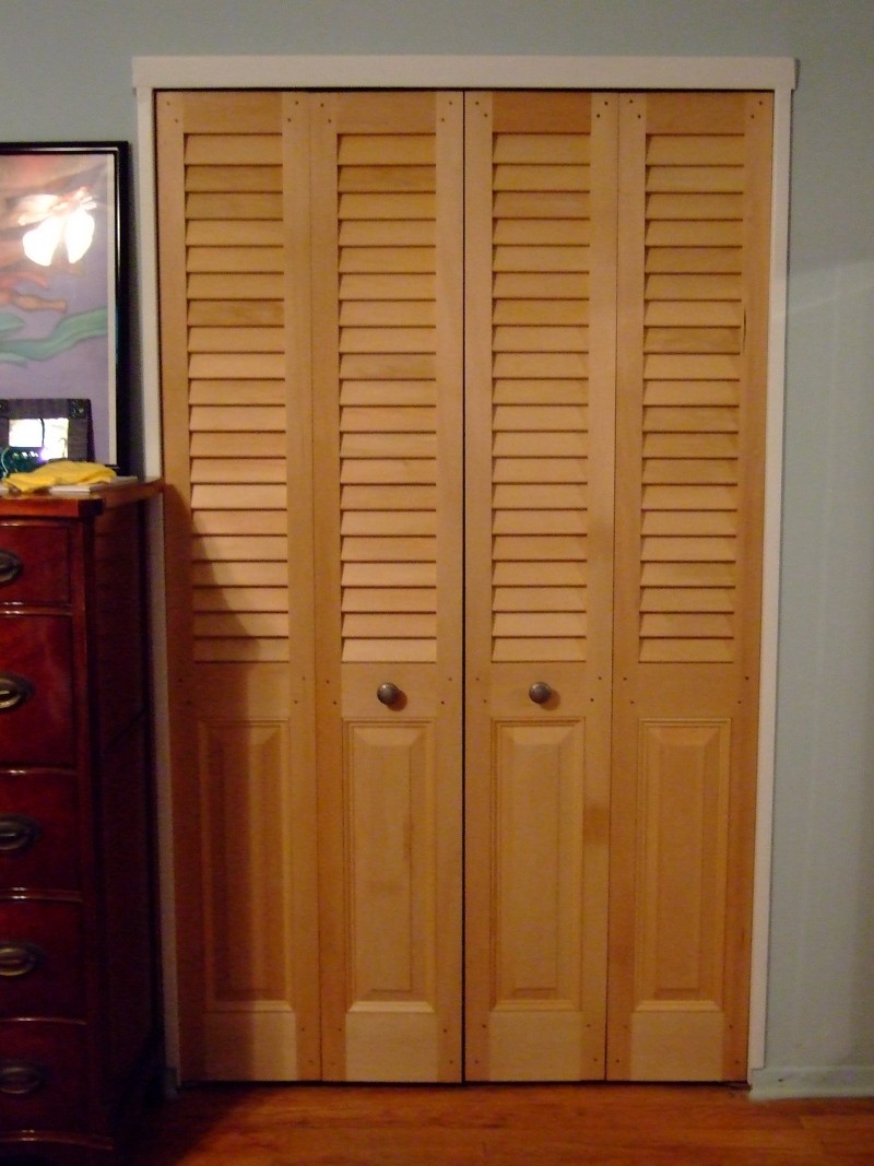 Wood Accordion Closet Doors