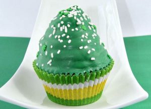 Green Velvet St. Patricks Day Dipped Cupcakes