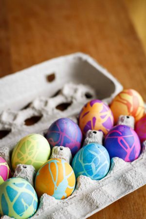 Coloring Easter Eggs Rubber Cement Easter Eggs Technique