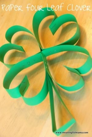 Four Leaf Clover Paper Art for St. Patricks Day Craft