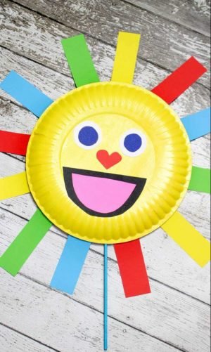 Summer Sun Paper Plate Craft Puppet