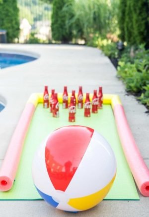 Coke Bottle DIY Outdoor Bowling Game