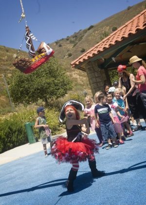 Pirate Themed Party Game - Pinata Ship