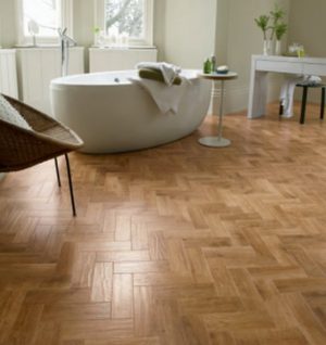 Inspiring and Fresh Wooden Flooring Bathroom Ideas and Makeover