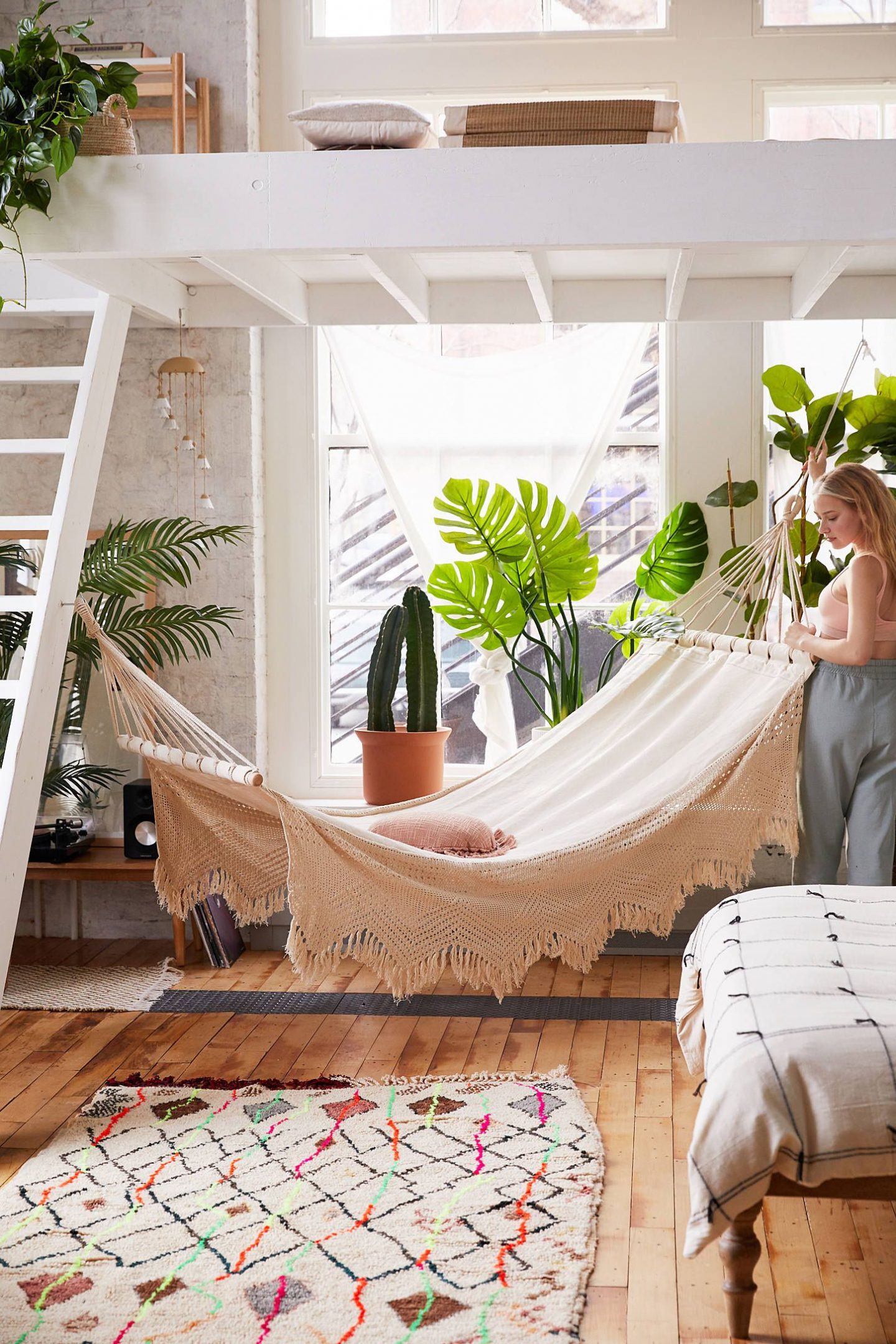 Indoor Hammocks for Bedrooms Ann Inspired