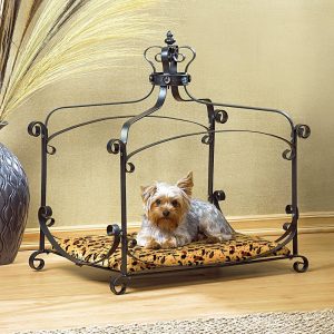 Iron Crown Canopy Dog Bed