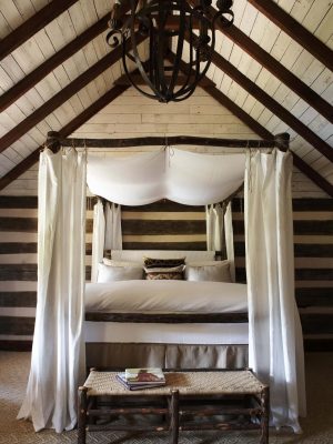 Log Cabin Canopy Bed